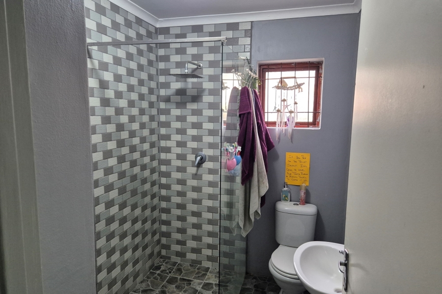 3 Bedroom Property for Sale in Fairview Golf Estate Western Cape